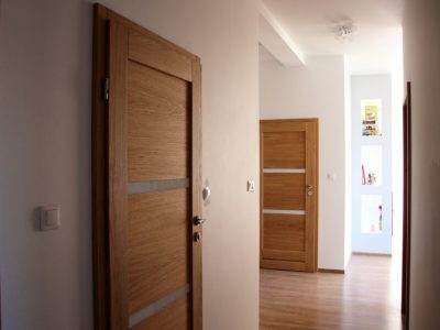 Drzwi do mieszkania w Krakowie